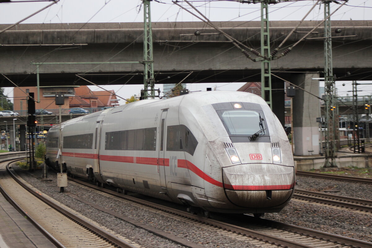 BR 412 054 (Tz. 9454) als (ICE 1633 Hamburg-Altona -> Berlin Hbf) bei der Ausfahrt HH-Harburg Richtung Lneburg.  9.Oktober 2025