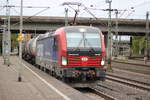 BR 6193 052 von SBB Cargo mit Kesseln bei der durchfahrt HH-Harburg Richtung Maschen/Buchholz.