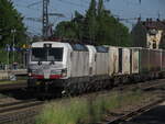 BR 7193 231 TXLogistik + BR 6193 961 ELL mit KLV-Zug durch M-Heimeranplatz.
